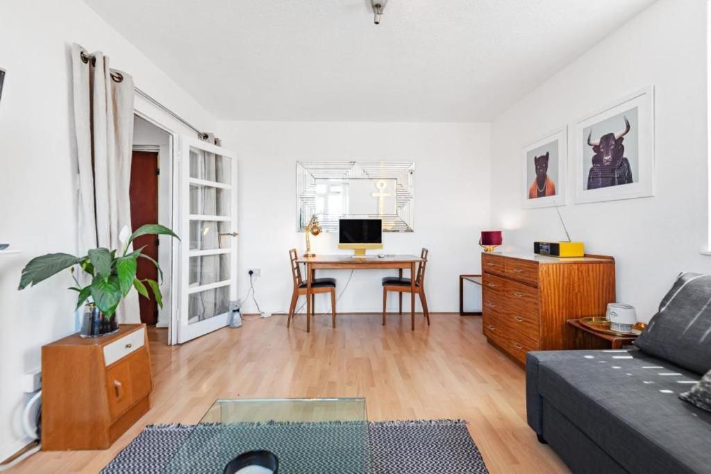 Flat 13 Apartment ลอนดอน ภายนอก รูปภาพ