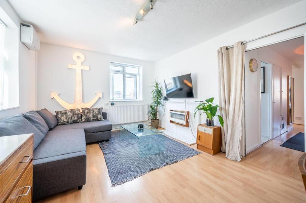 Flat 13 Apartment ลอนดอน ภายนอก รูปภาพ